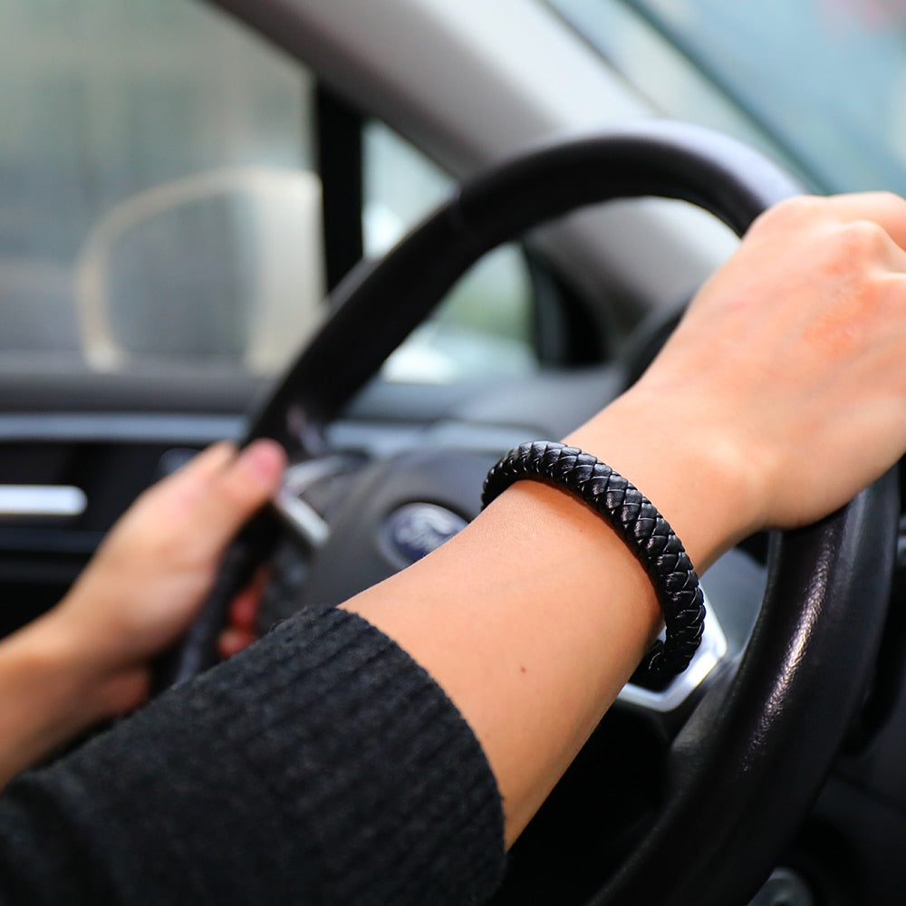 Wearable Braided USB Mobile Charging Leather Bracelet - iRelax® Australia