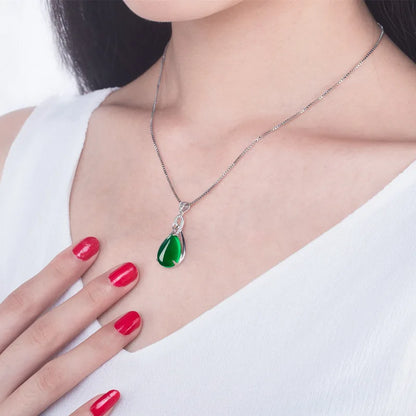 Natural Corundum Pendant Jade Turquoise Collarbone Necklace